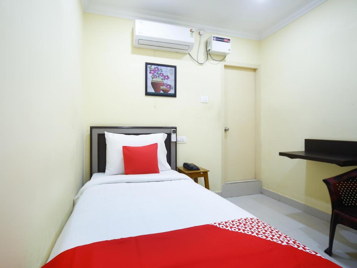 Saibala Transit Hotel チェンナイ エクステリア 写真