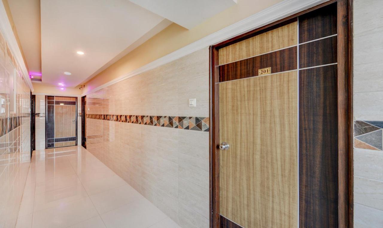 Saibala Transit Hotel チェンナイ エクステリア 写真