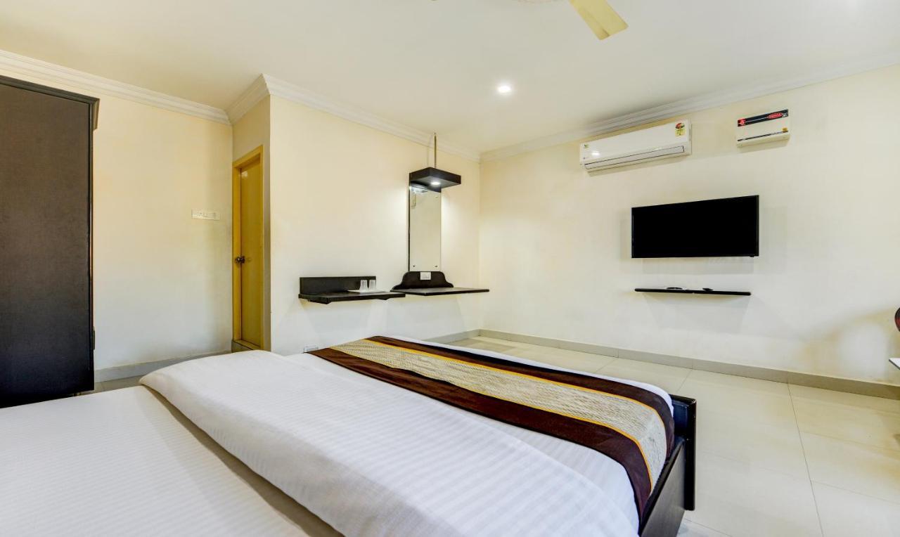 Saibala Transit Hotel チェンナイ エクステリア 写真