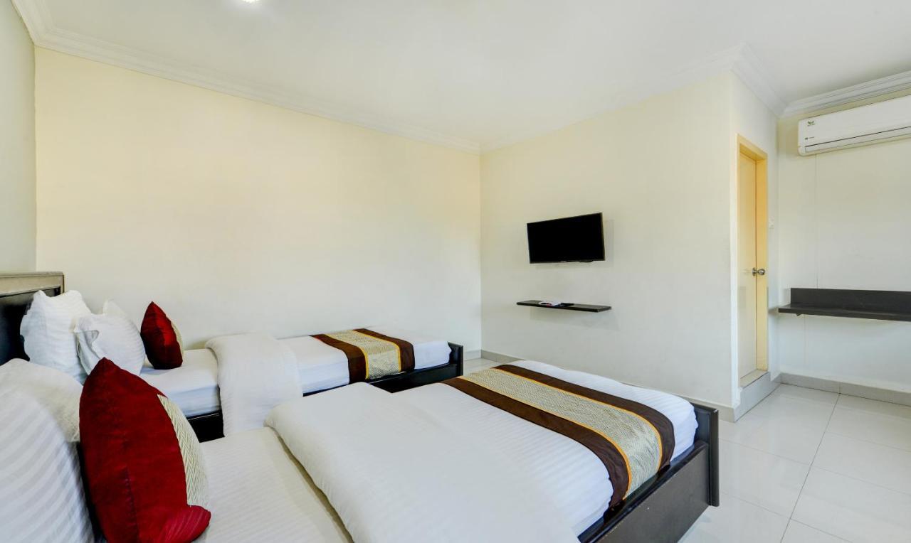 Saibala Transit Hotel チェンナイ エクステリア 写真