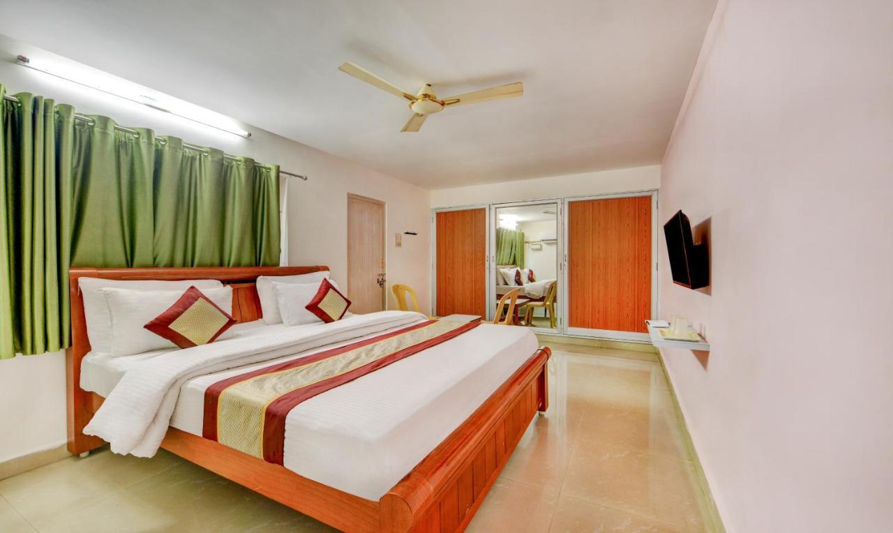 Saibala Transit Hotel チェンナイ エクステリア 写真