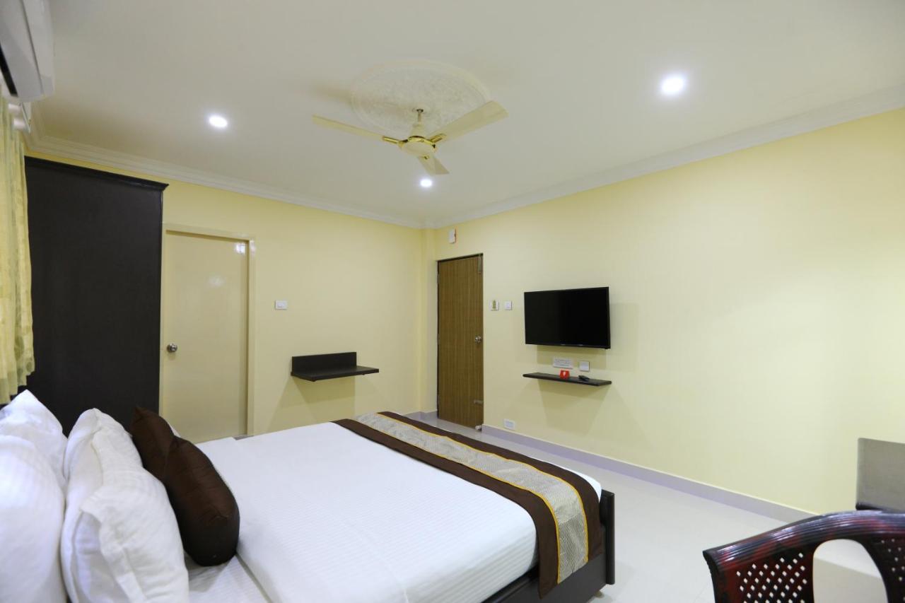 Saibala Transit Hotel チェンナイ エクステリア 写真